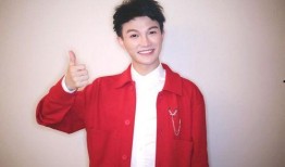 圈内爆料周深尹约,揭秘明星背后的神秘恋情