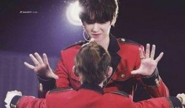 圈内爆料范丞丞黄明昊还有联系吗,圈内爆料，昔日好友是否仍保持联系？