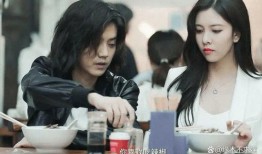 狗仔爆料刘雯视频播放在线观看,刘雯私密视频曝光，在线观看引发热议