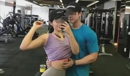 爆料小鱼儿健身教练视频,揭秘高效健身秘诀