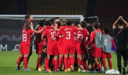 大雷爆料男足球员视频回放,男足球员训练瞬间，精彩视频回放引热议